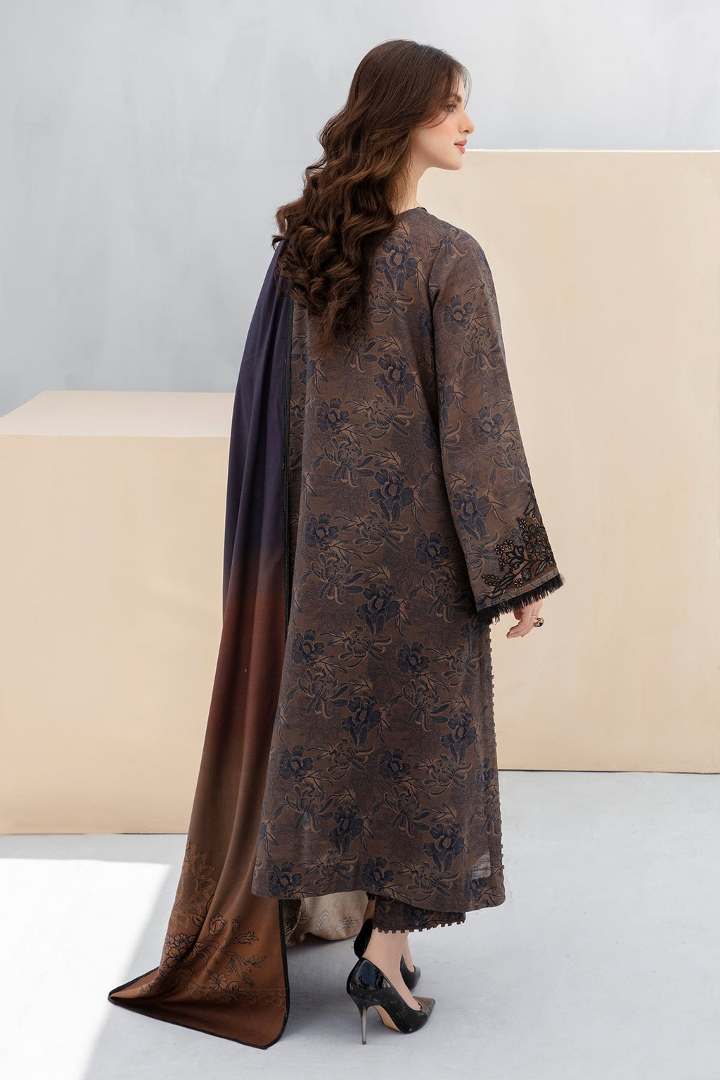 BAROQUE-3PC KHADDAR PRINTED BIC-2603