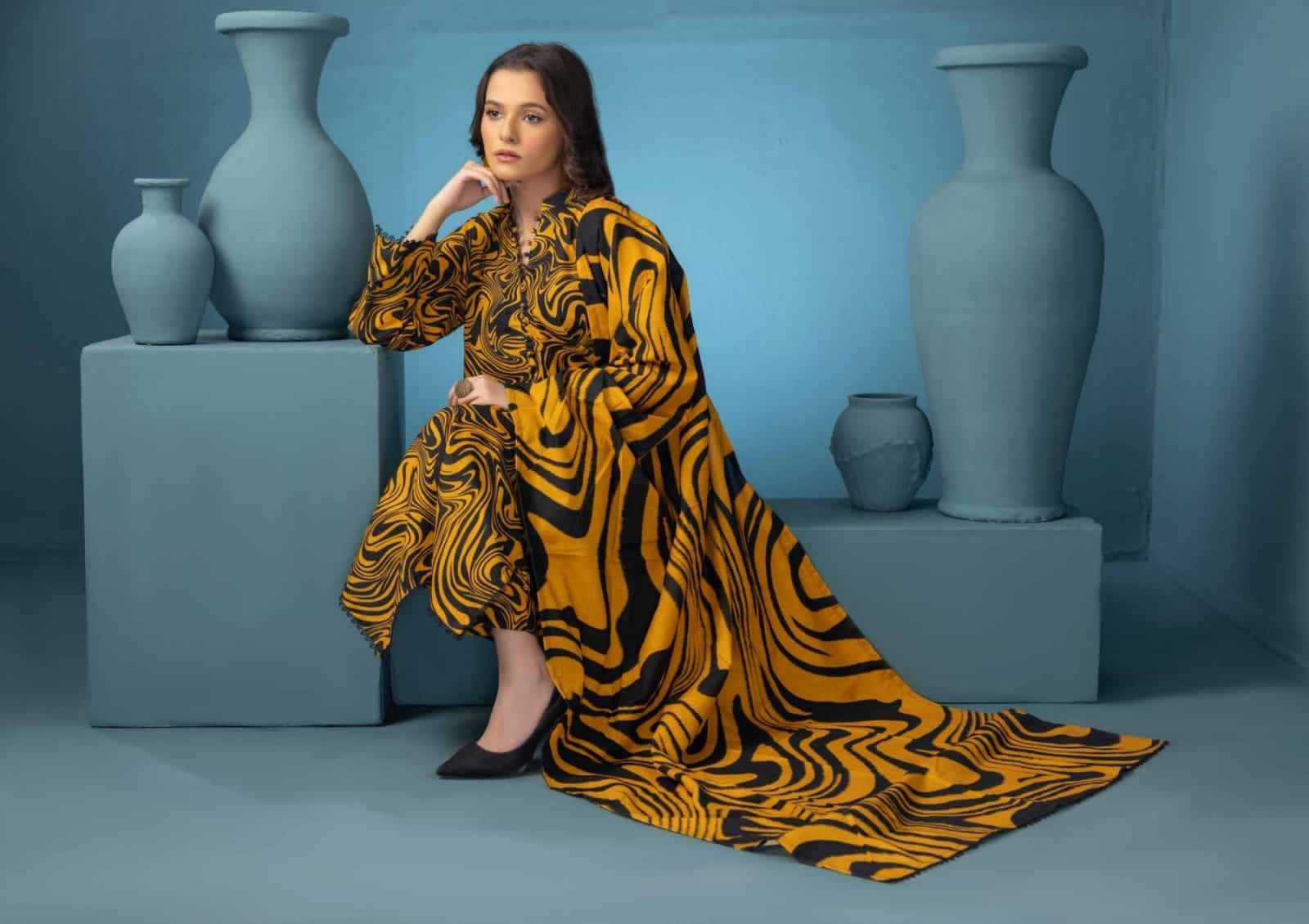 BAROQUE-3PC KHADDAR PRINTED BIC-2617