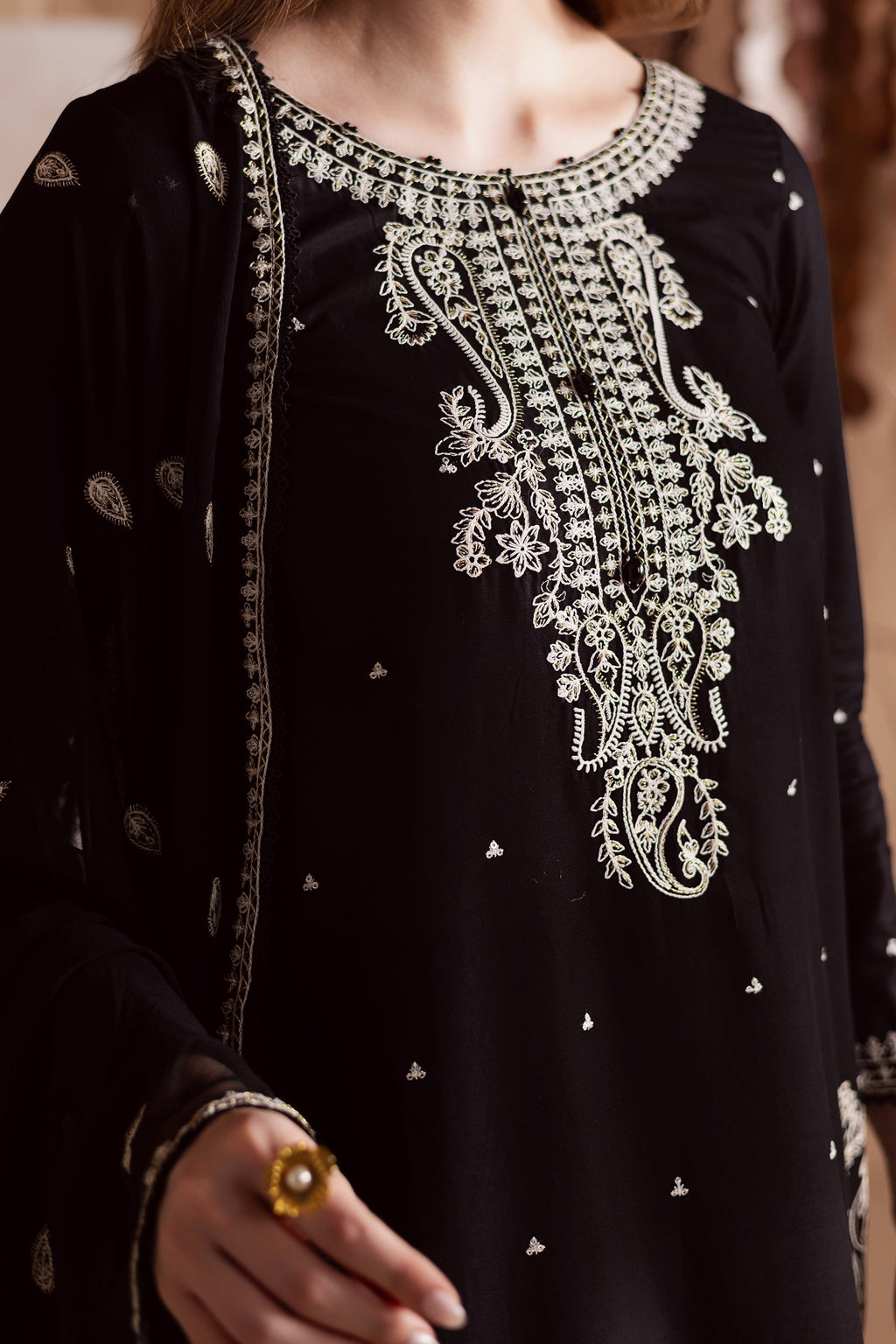 BATIK-3PC DHANAK EMBROIDERED BIC-4155