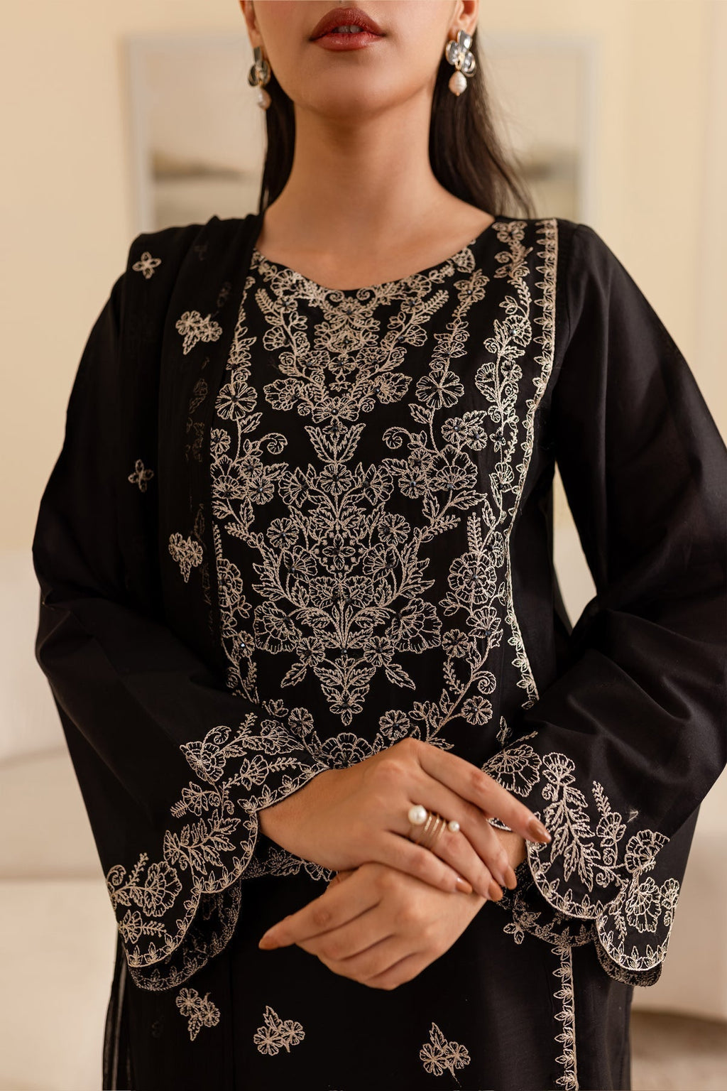 BATIK-3PC DHANAK EMBROIDERED BIC-4193