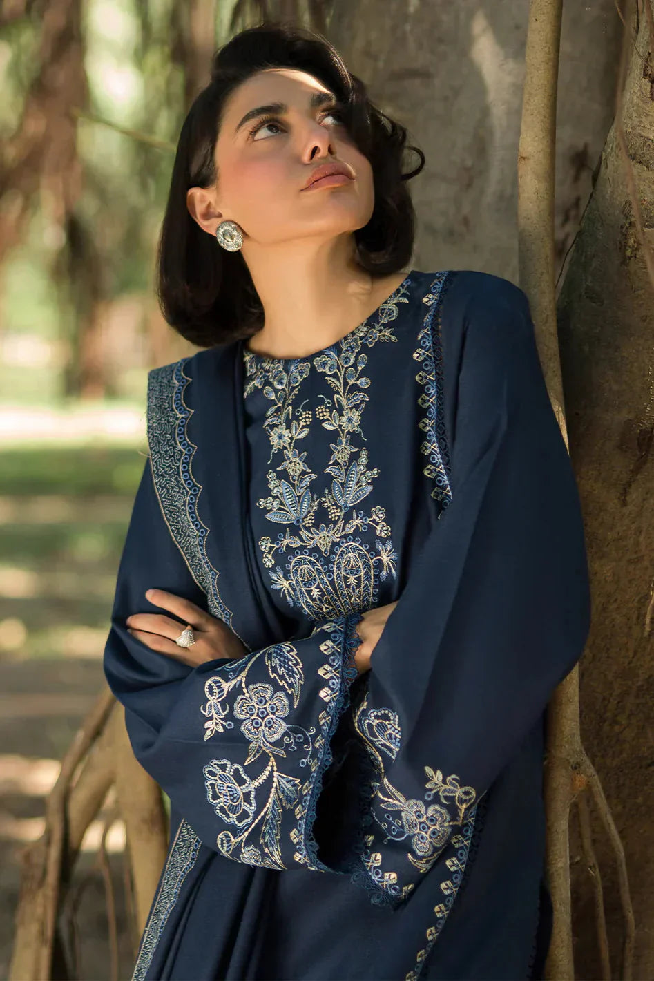 ASIM JOFA- 3PC DHANAK EMBROIDERED BIC-4174