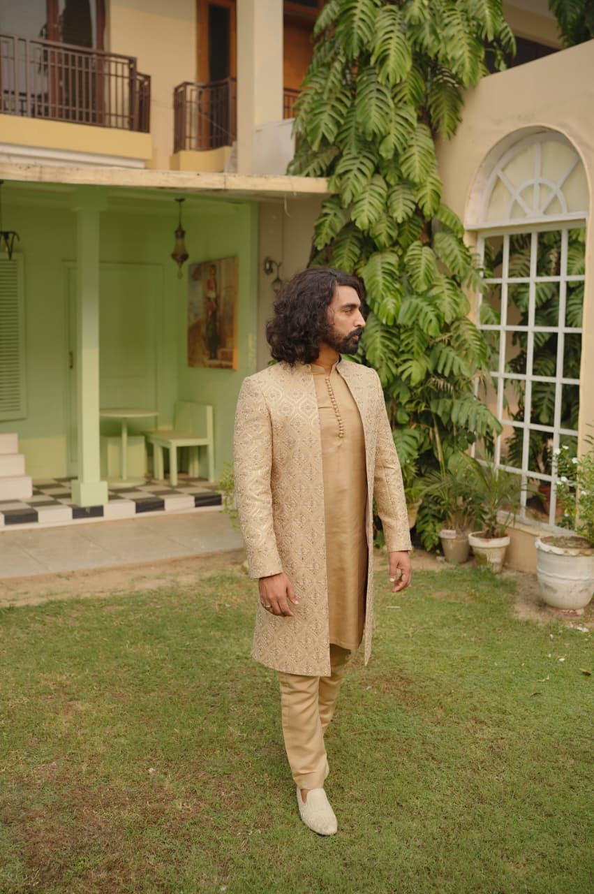 Classic Groom’s open style