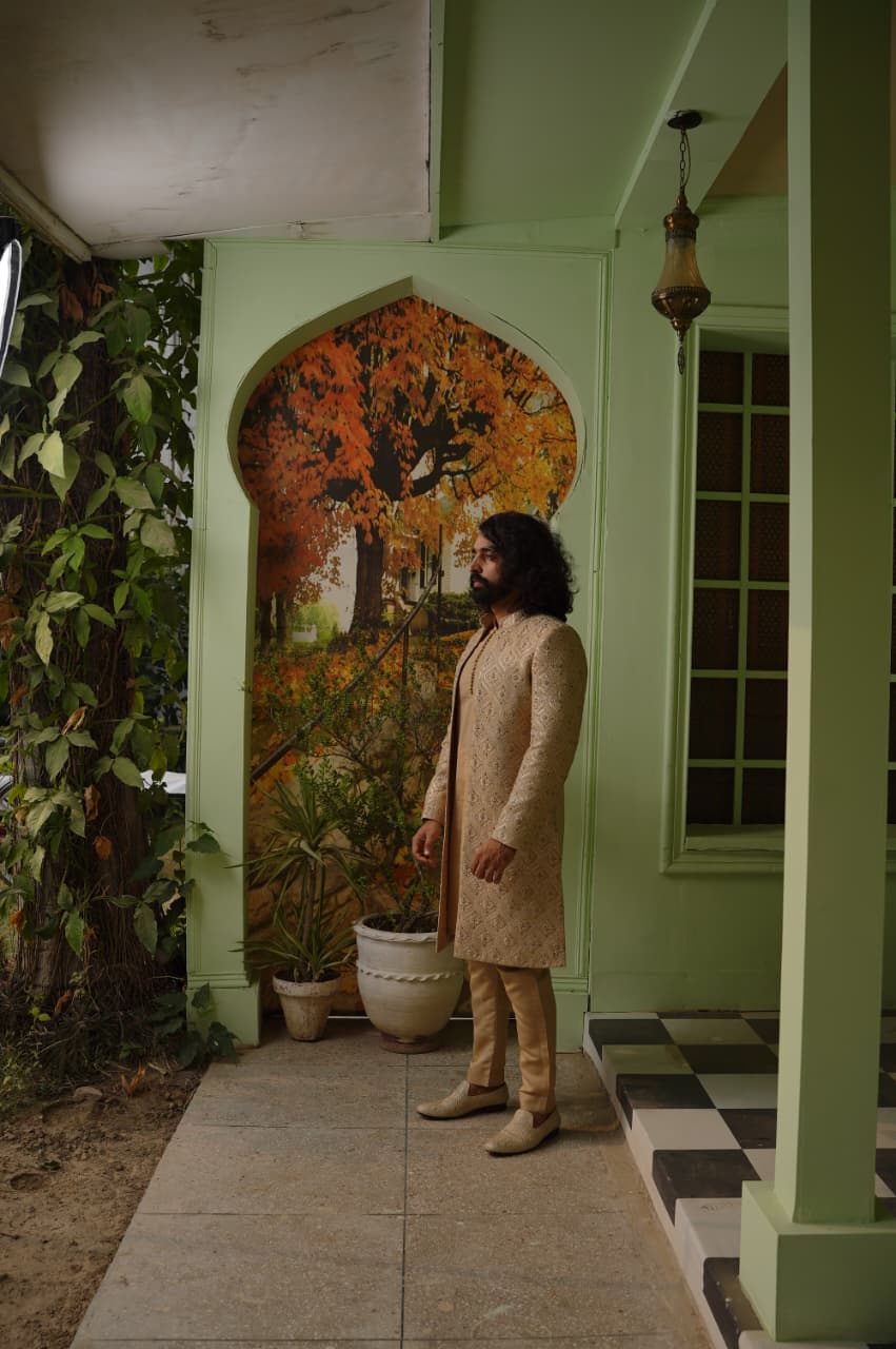 Classic Groom’s open style