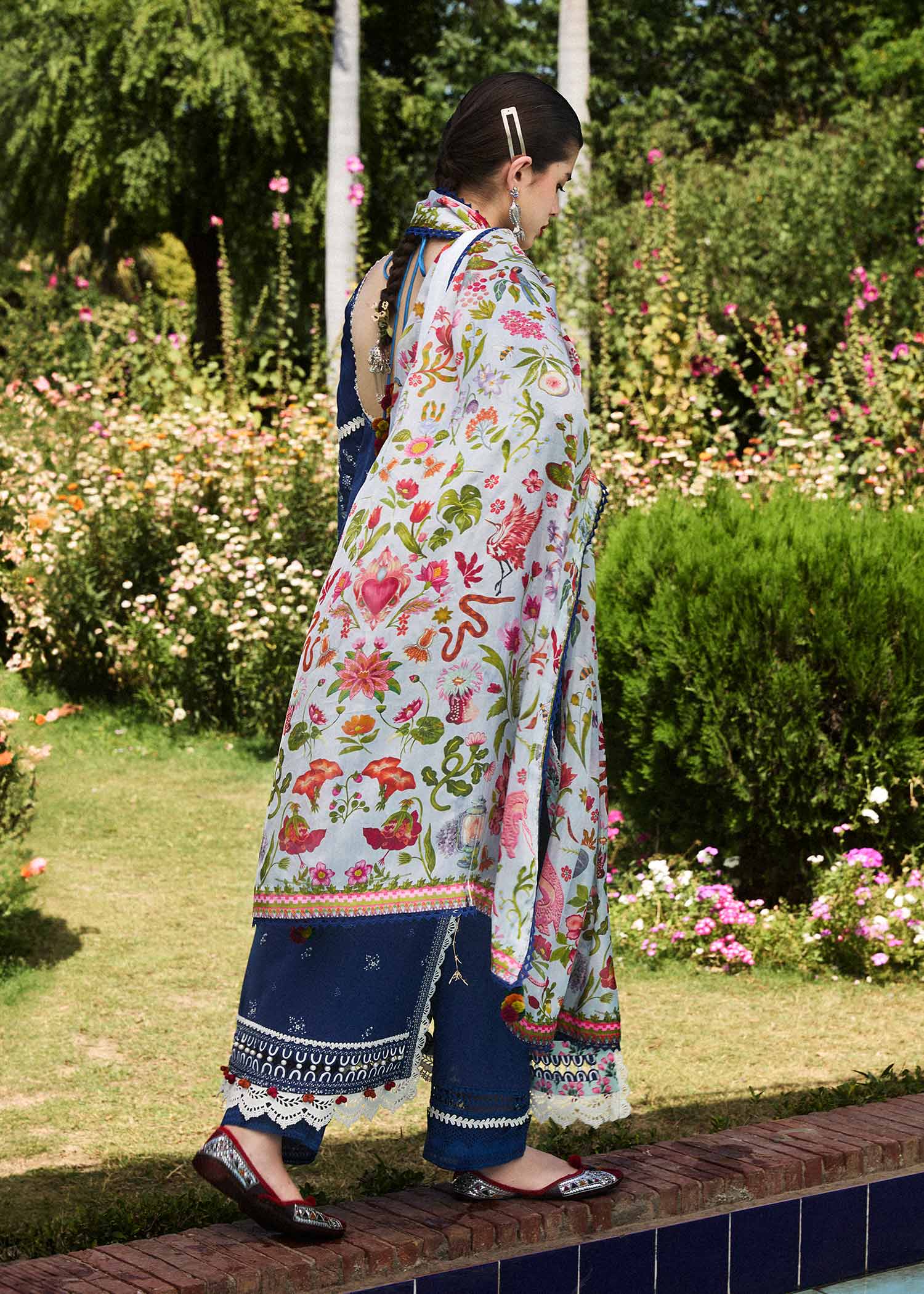 AYAN SAFFANA-3PC VISCOUS EMBROIDRED WITH COUTURE BIC-3159