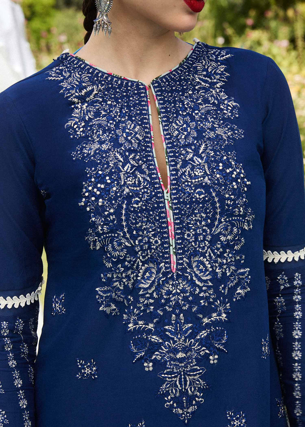 AYAN SAFFANA-3PC VISCOUS EMBROIDRED WITH COUTURE BIC-3159